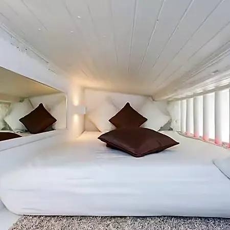Campo Luxury Hotel 3*